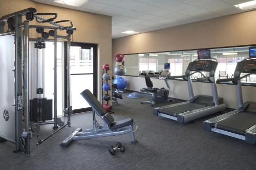 courtyard by marriott toronto fitness.png