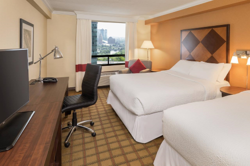 four points by sheraton niagara falls fallsview kamer.png