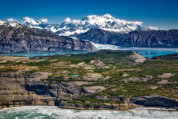 Klik op de afbeelding voor een vergroting mount-st-elias-1730071_1280.jpg