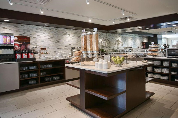 best western plus ottawa downtown suites ontbijt.jpg