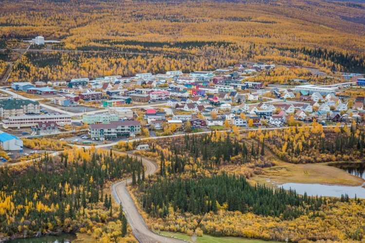 Klik op de afbeelding voor een vergroting inuvik 051.jpg