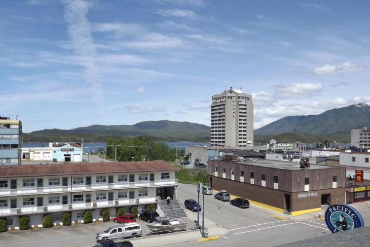 pacific inn buitenkant.jpg