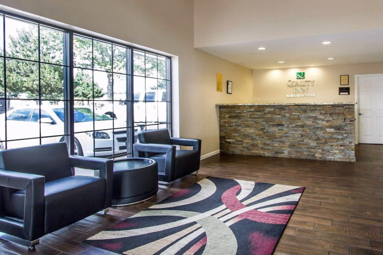 quality inn flagstaff receptie.jpg
