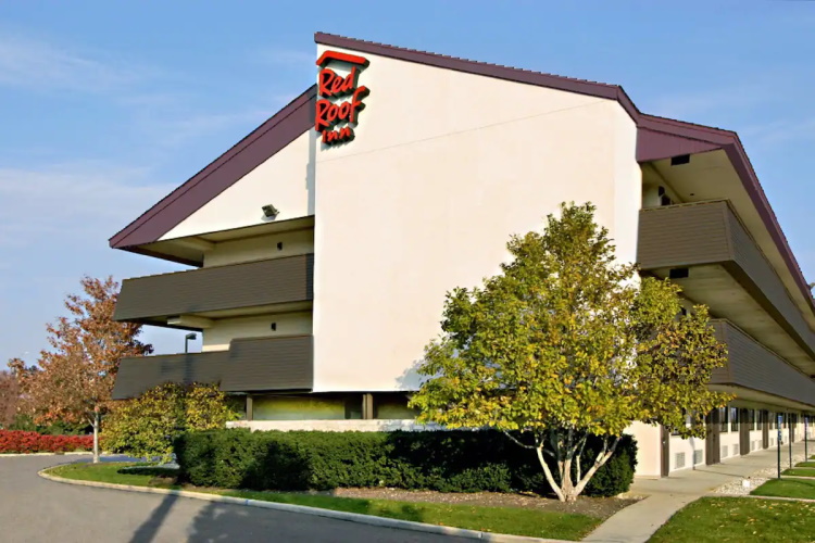 red roof inn asheville west buitenkant.jpg