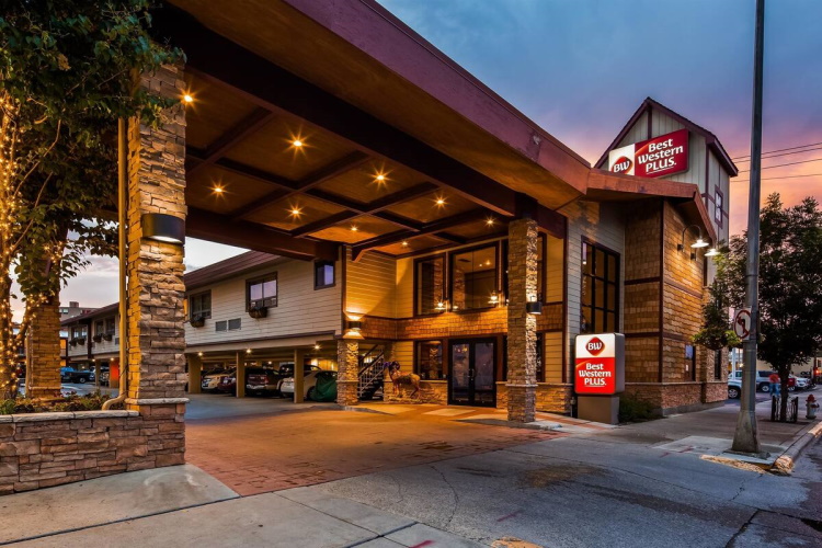 best western clock tower inn voorkant.jpg