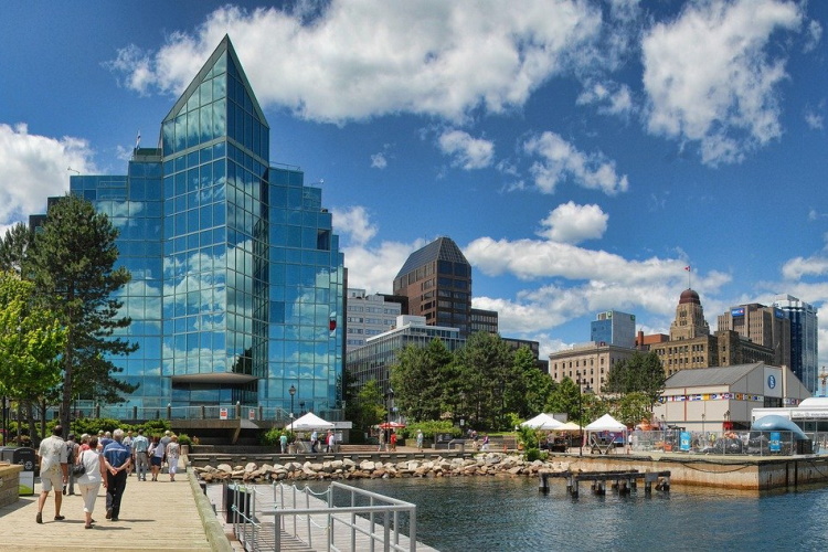 halifax-2370263_1280.jpg