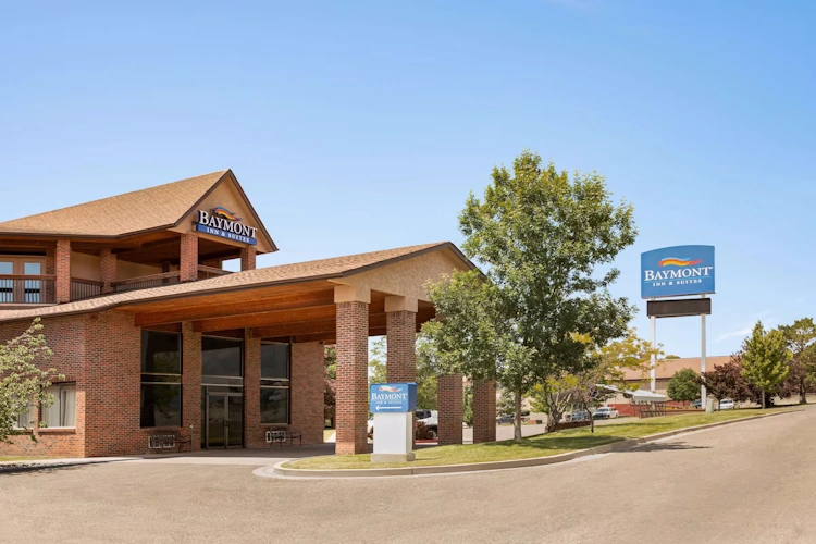 baymont inn cortez.webp