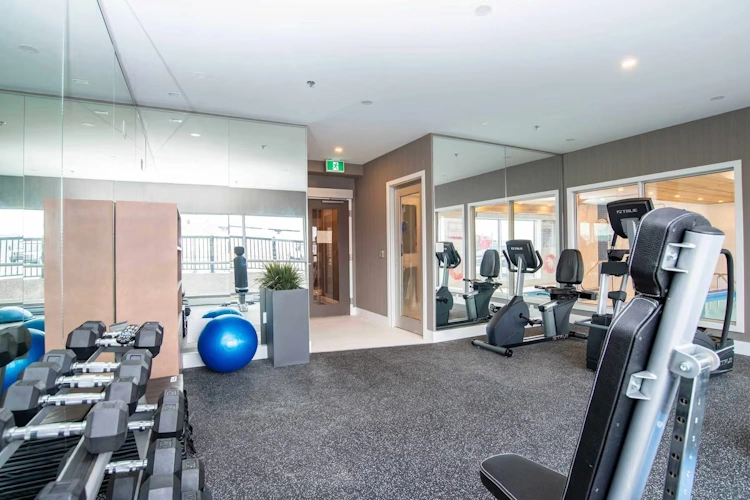 sandman signature st. john's hotel fitness.webp