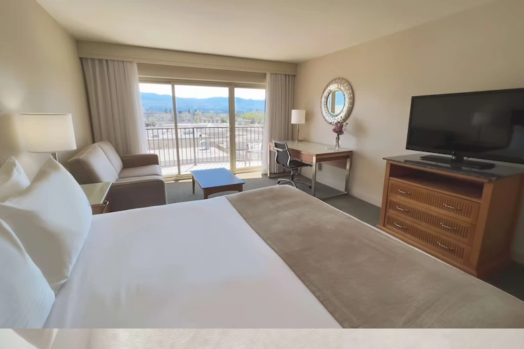 coast capri hotel kamer.webp