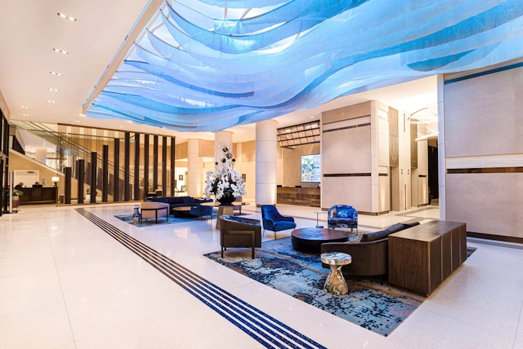 hilton niagara falls fallsview hotel & suites - lobby.webp