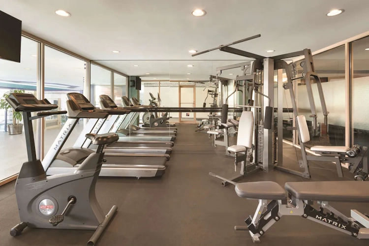 coast victoria hotel & marina by apa - fitness.webp