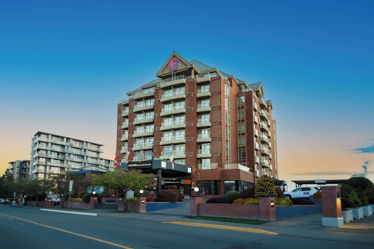 coast victoria hotel & marina by apa - exterieur 2.webp