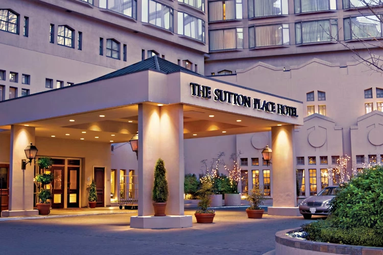 sutton place hotel vancouver - exterieur 1.webp