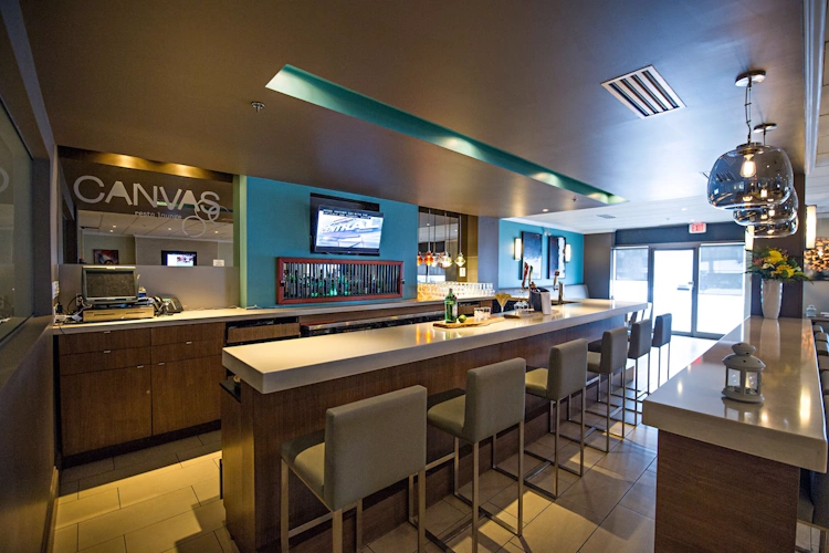 cambridge suites halifax - bar restaurant 1.webp