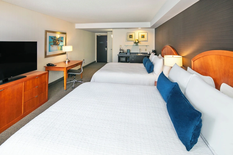 cambridge suites halifax - kamer 2 bedden.webp