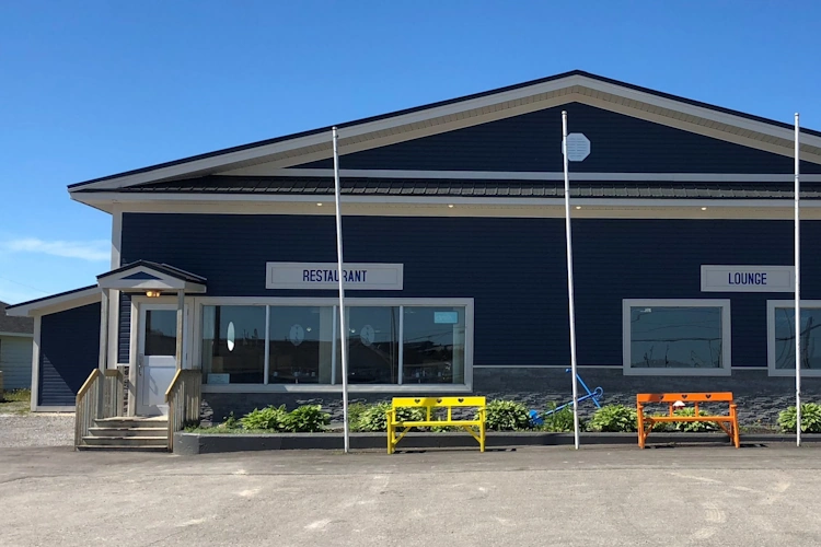 the sea echo motel - port au choix - exterieur 2.webp