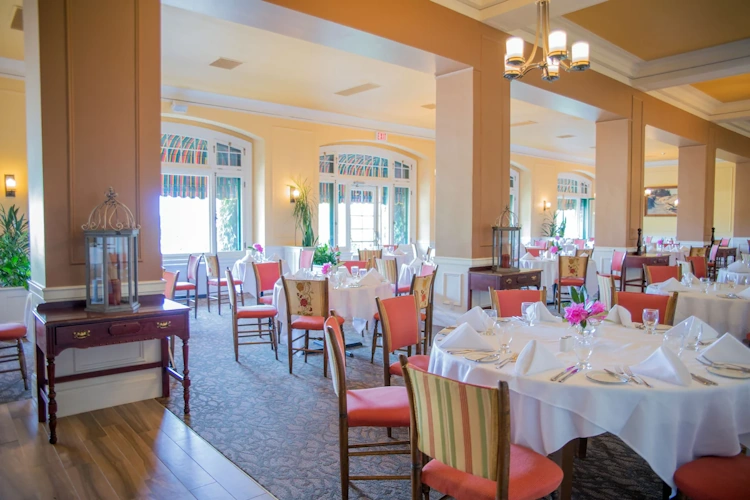 digby pines golf resort and spa - restaurant.webp