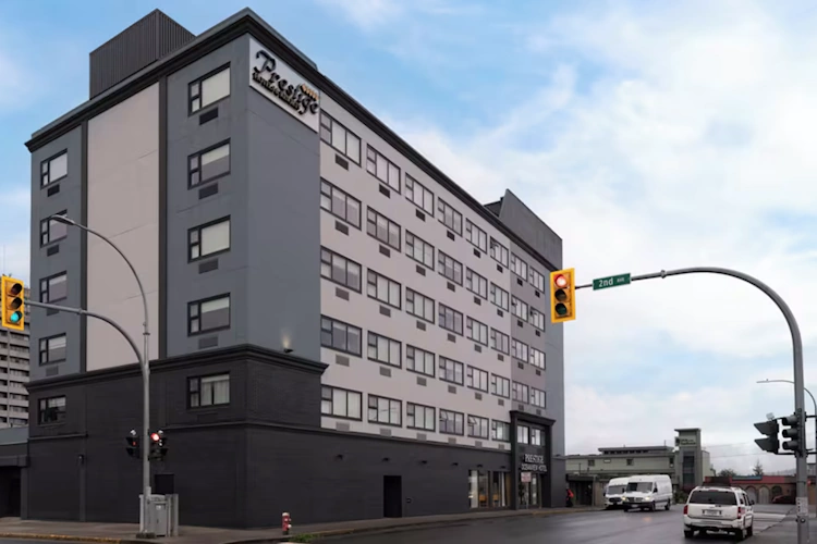 prestige oceanview hotel prince rupert exterieur.webp
