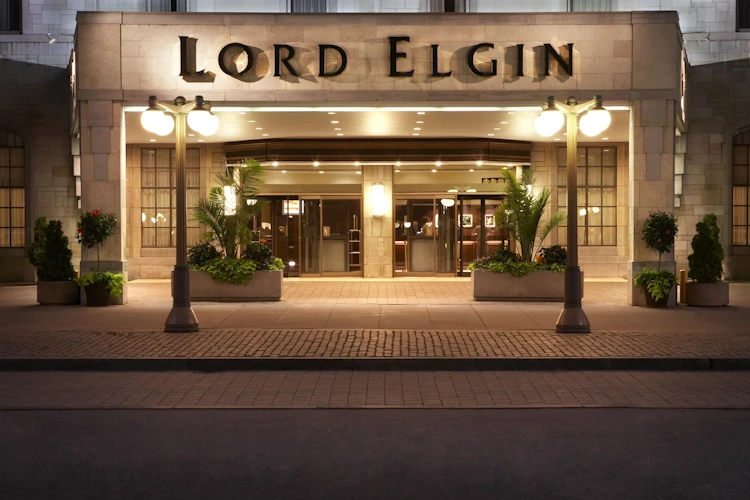 lord elgin hotel exterieur1.webp