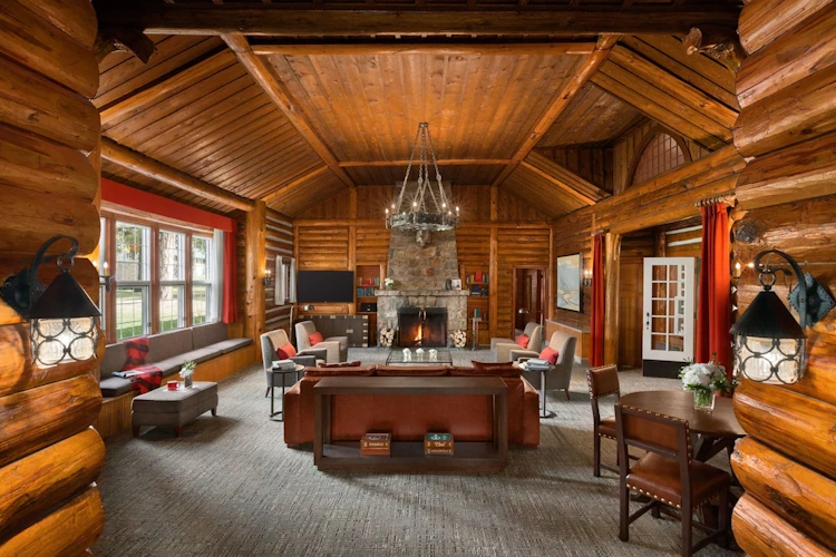 fairmont jasper park lodge - lobby2.webp
