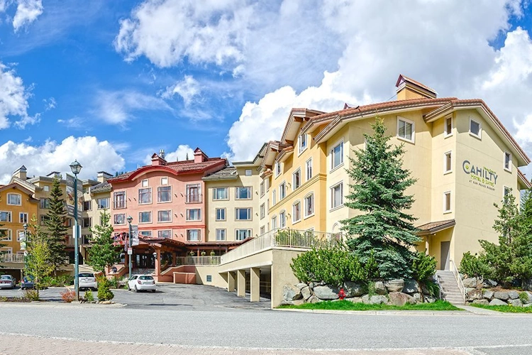 cahilty lodge exterieur2.webp
