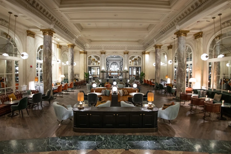 fairmont palliser bar restaurant.webp