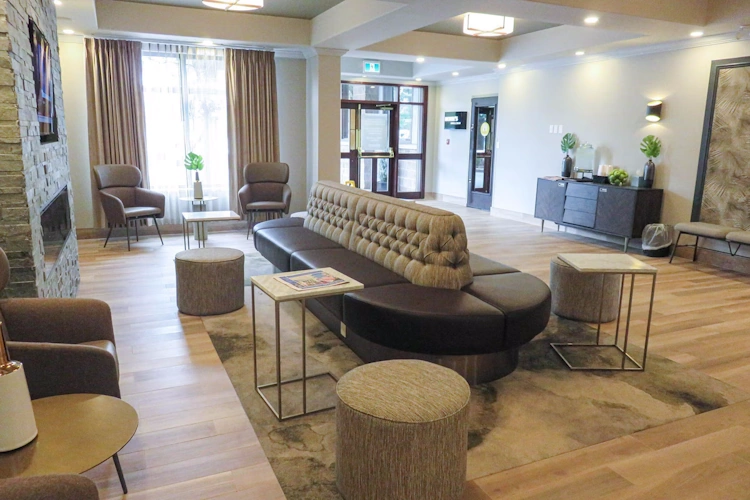sandman hotel vancouver airport lobby.webp