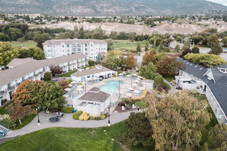 balcomo a ramada by wyndham exterieur2.webp
