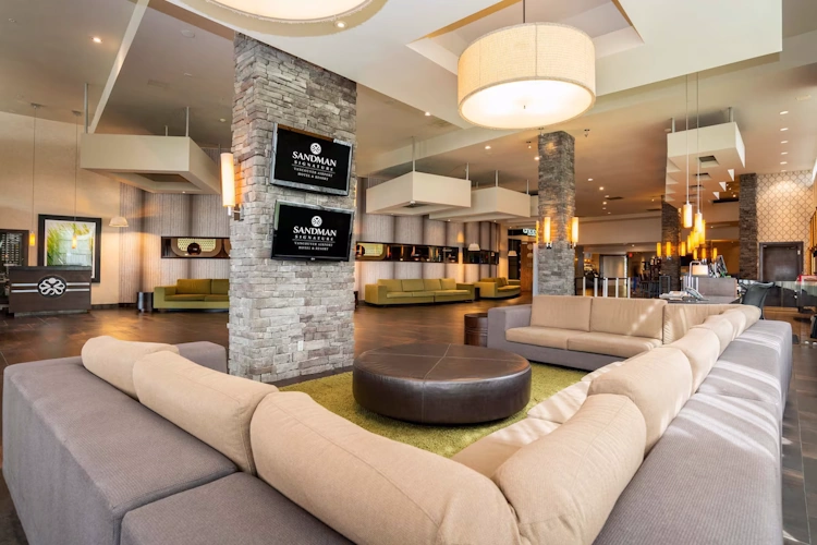 sandman signature vancouver airport lobby.webp