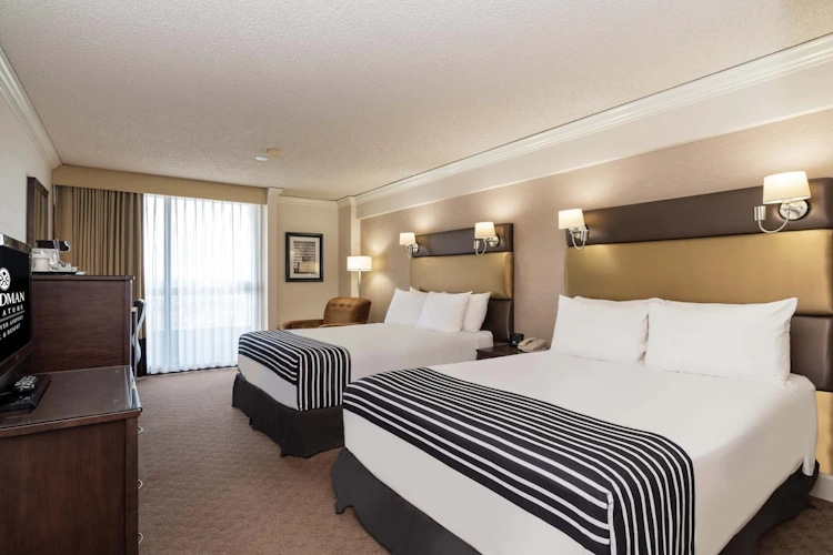 sandman signature vancouver airport kamer 2 bedden.webp