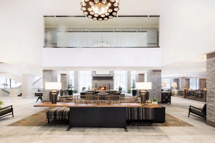 pomeroy kananaskis mountain lodge lobby.webp