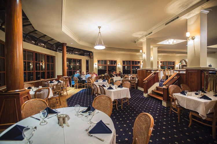 painter's lodge restaurant.webp