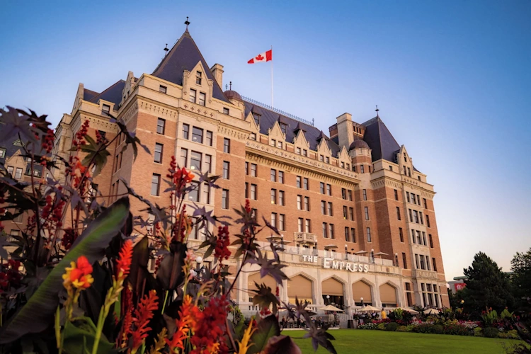 fairmont empress victoria exterieur.webp