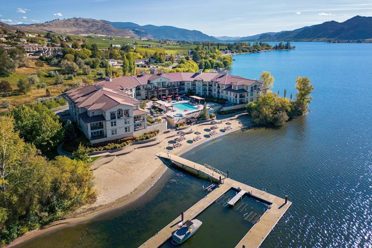 walnut beach resort exterieur.webp