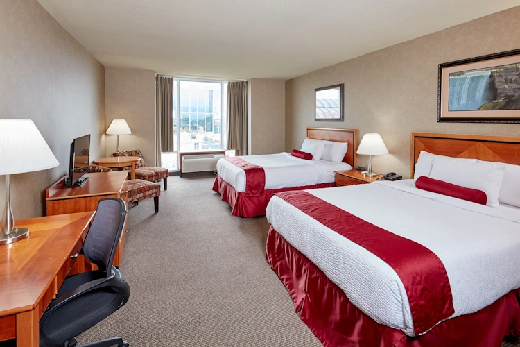 the falls hotel - kamer 2 bed.webp