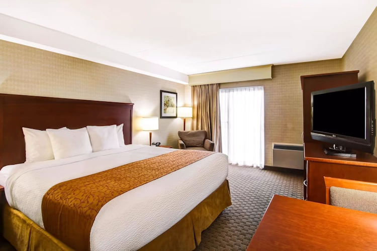 quality inn kitchener - kamer 1 bed.webp