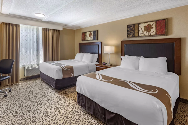 quality inn midland - kamer 2 bedden.webp