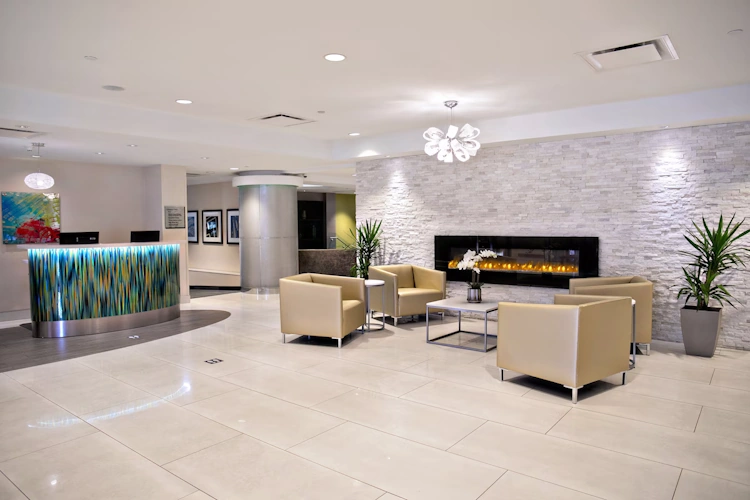 crowne plaza kitchener - lobby.webp