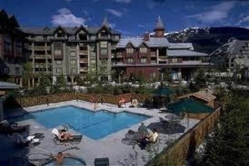 Delta Whistler Village Suites 1