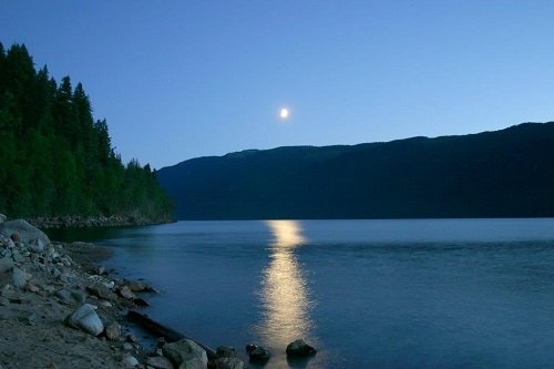 Klik op de afbeelding voor een vergroting okanagan lake