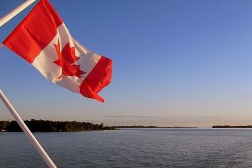 Klik op de afbeelding voor een vergroting 1000 Islands Cruise B