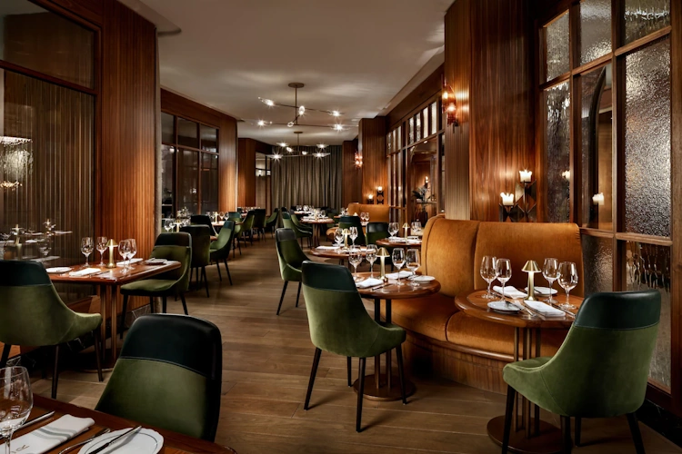 Fairmont Royal York Hotel restaurant 2.webp