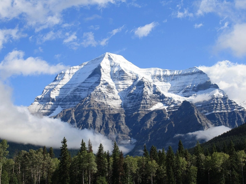 Mount Robson 001.webp