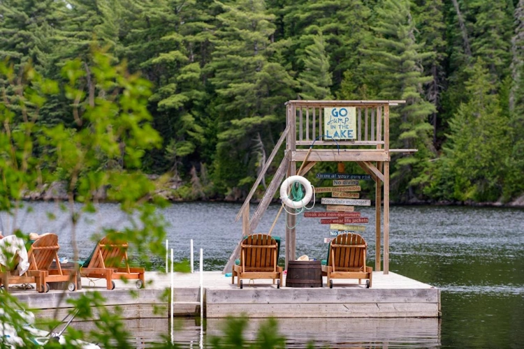 Arowhon Pines omgeving.webp