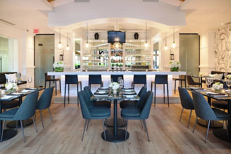 Watermark Beach Resort restaurant.webp