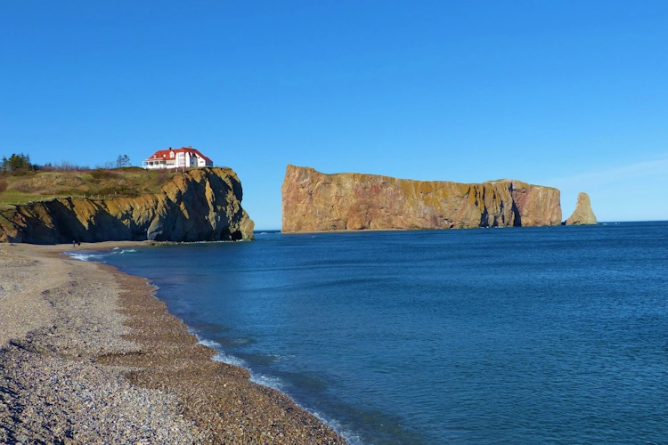 Perce Photo by Anna Mircea @Unsplash.webp