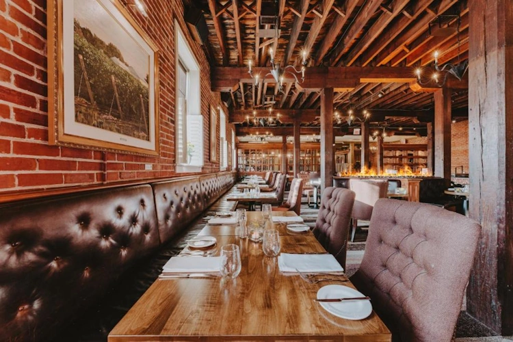 Pillar and Post Inn Spa restaurant.webp