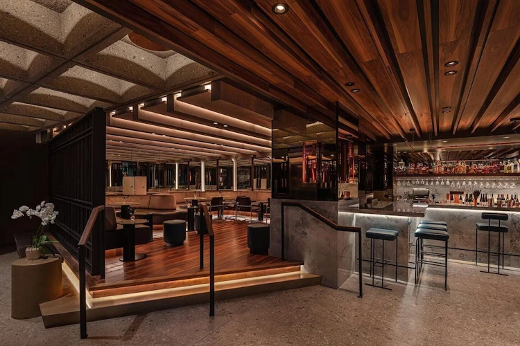 Hotel Le Germain Montreal lounge.webp