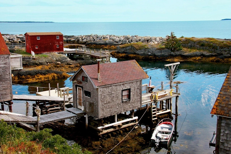lunenburg 001.webp